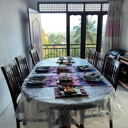 Dreamscape Home Stay Канди Экстерьер фото