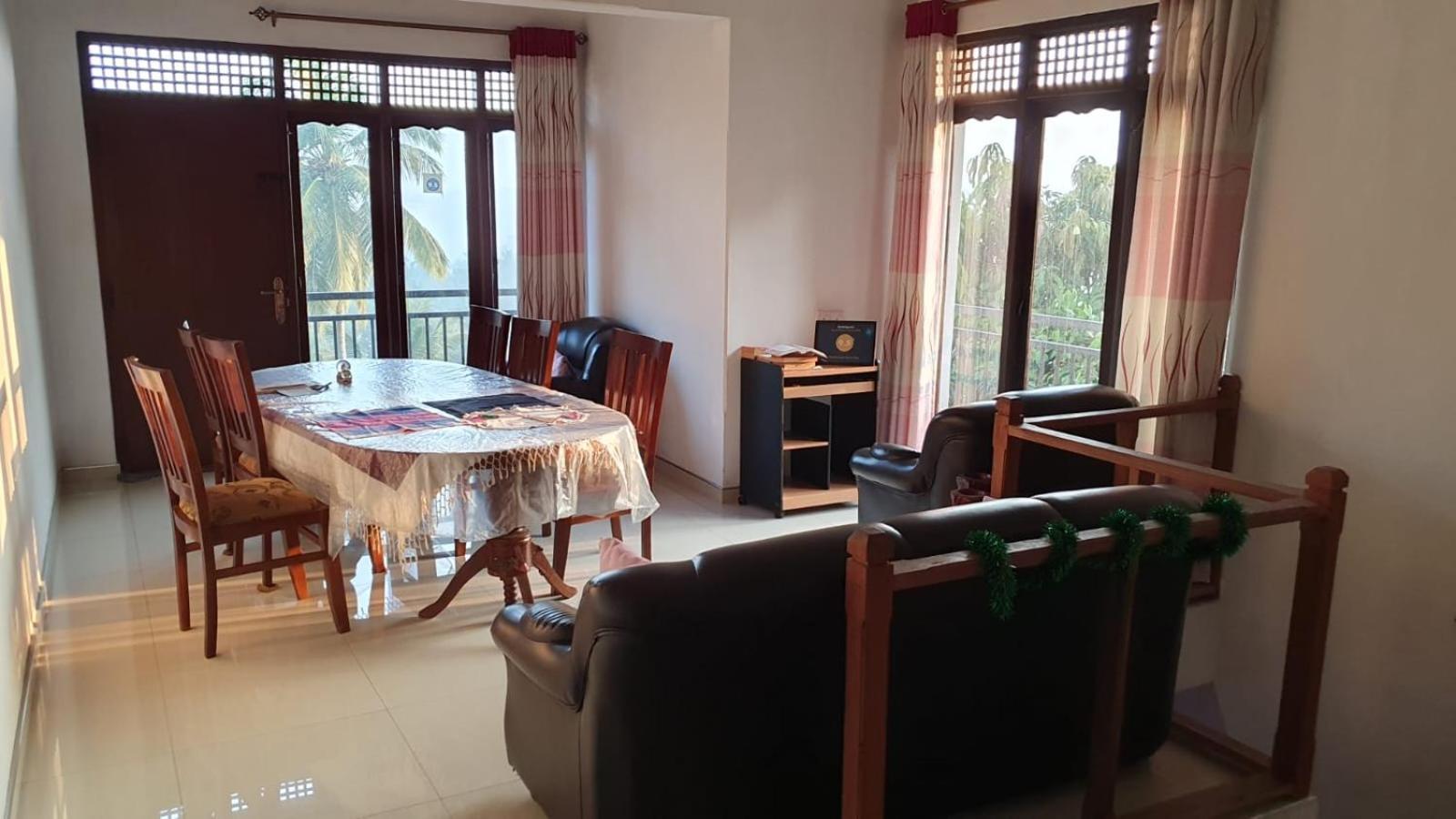 Dreamscape Home Stay Канди Экстерьер фото