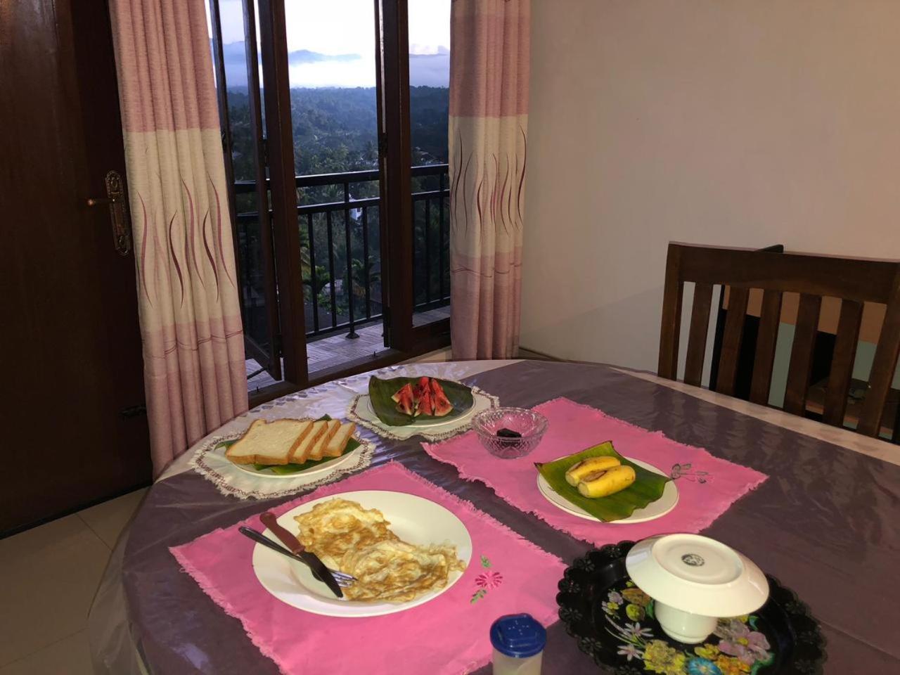 Dreamscape Home Stay Канди Экстерьер фото